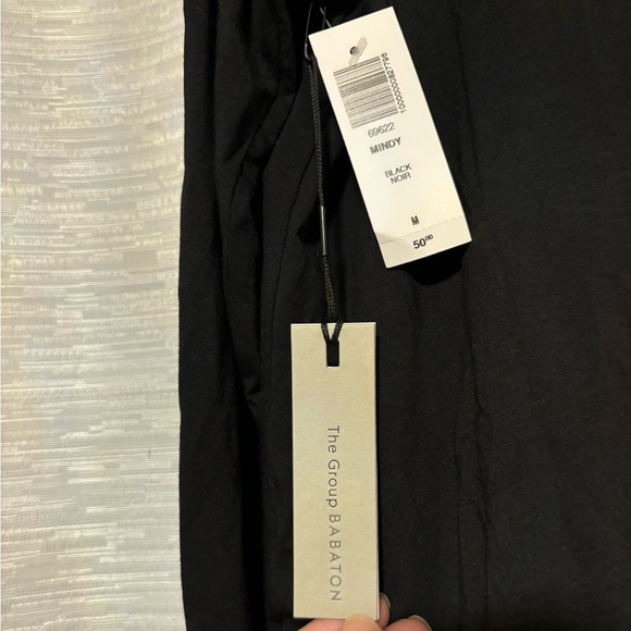 Brand New Babaton Shirt - Picture 5 of 6